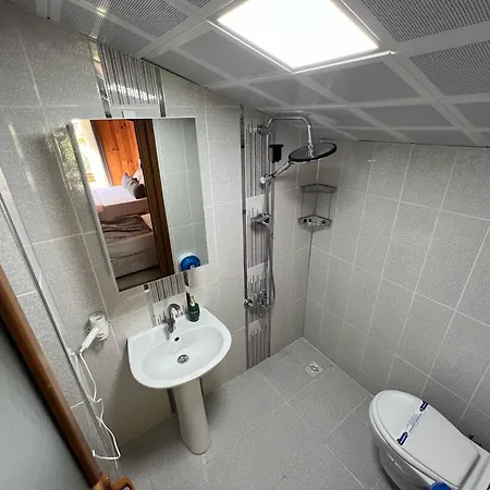 Dilek Aparthotel Uzungol